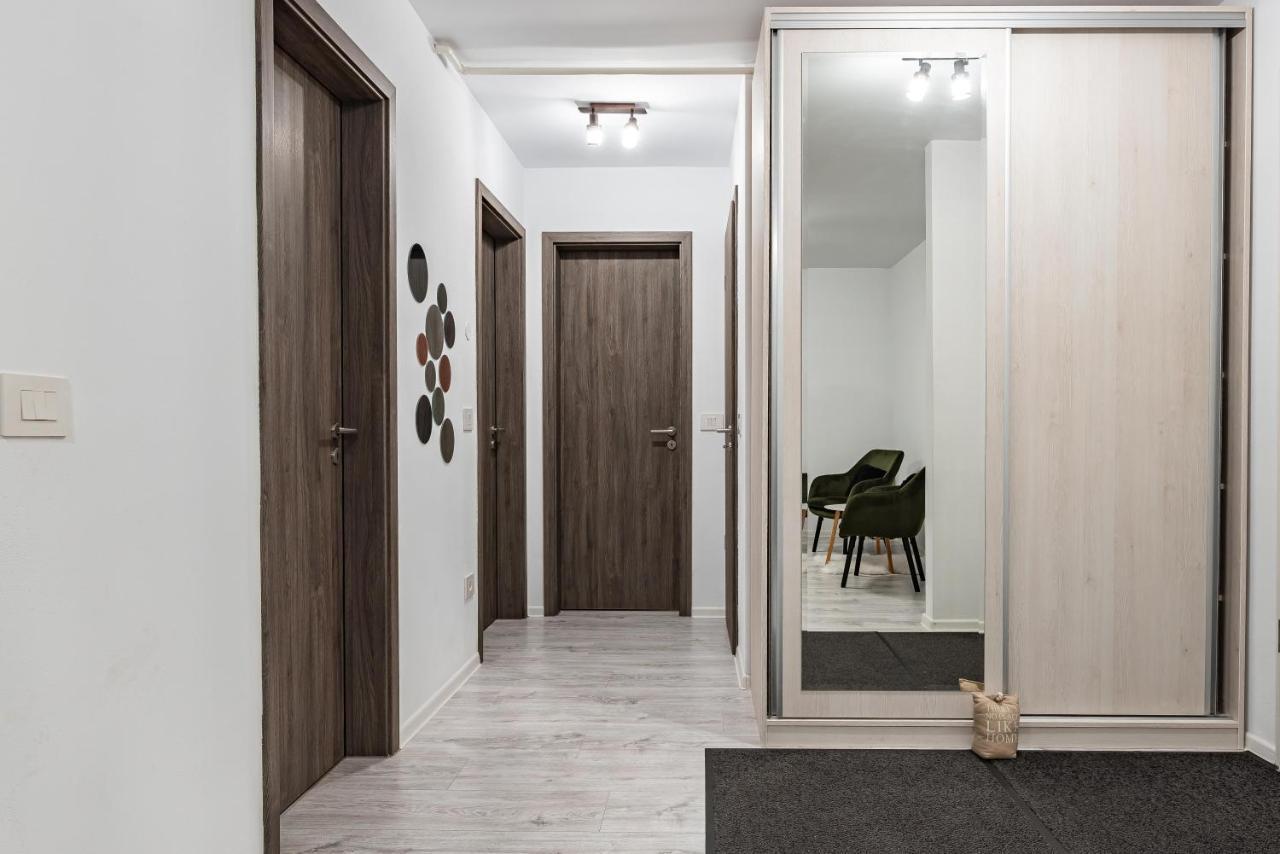 Green Apartment Coresi Braşov Exterior foto